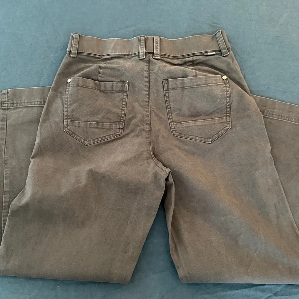 Toad & Co Earthworks Wide Leg Pant - grey/soot - size 2 - Picture 8 of 8